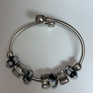 Authentic Chamilia bangle bracelet